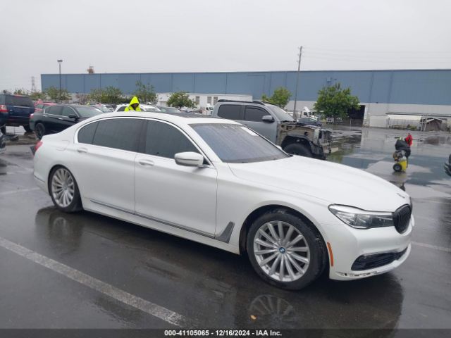 2017 BMW 740i