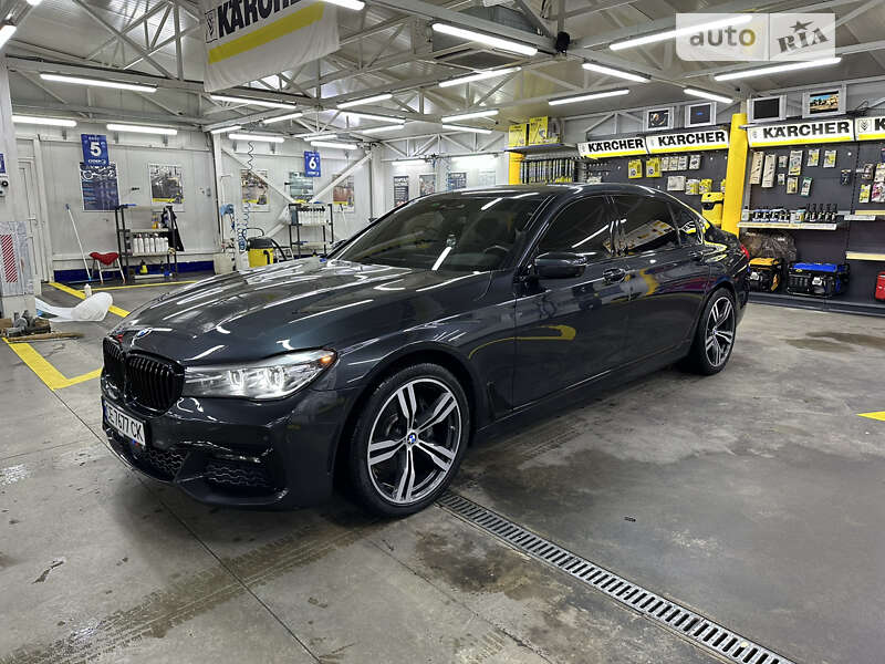 2016 bmw 740i