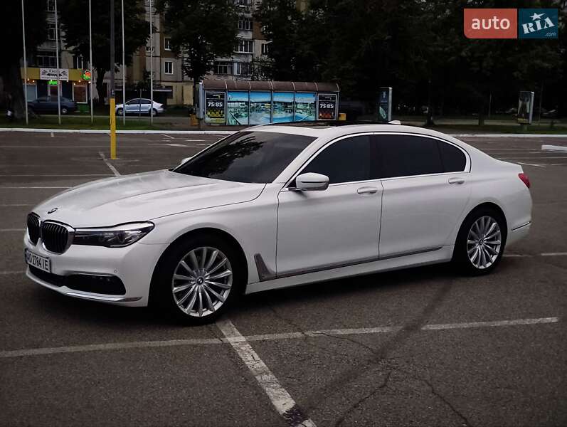 2016 bmw 740i