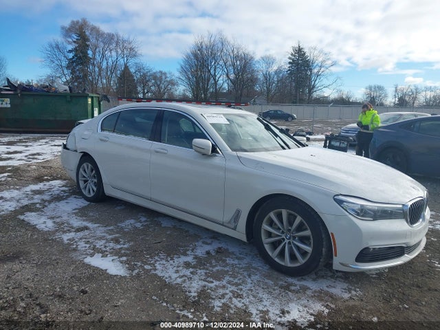 2017 bmw 740i