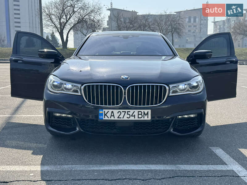 2016 bmw 750i