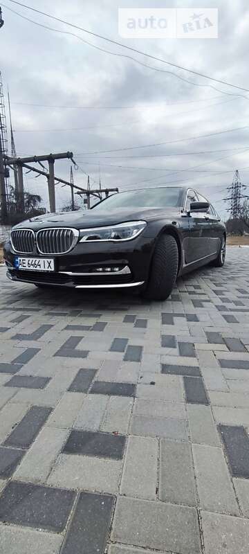 2017 bmw 750li