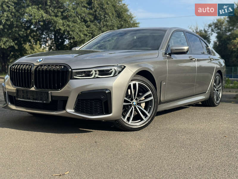 2022 bmw 730i