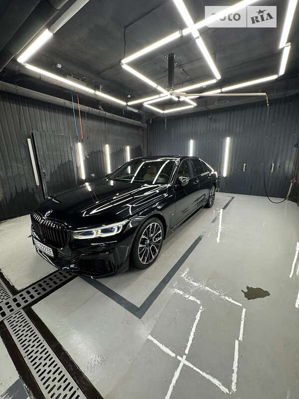 2022 bmw 730d