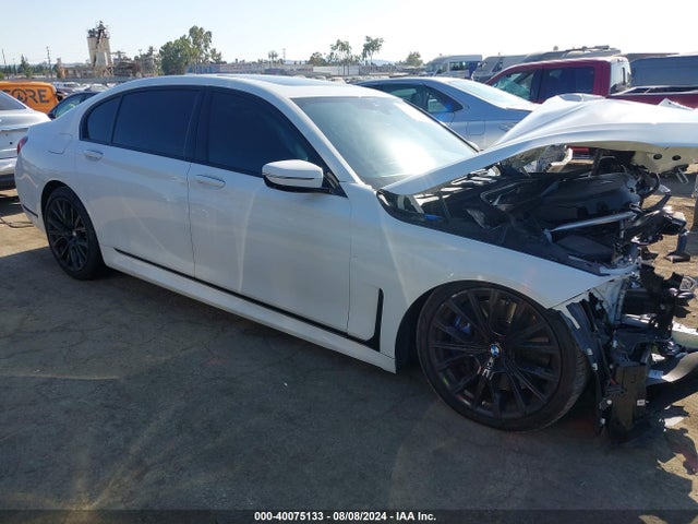 2021 bmw 740li