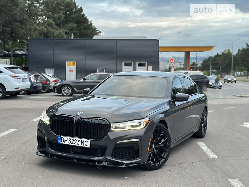 2021 bmw 740i