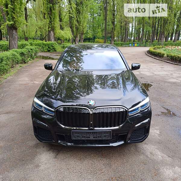 2019 bmw m760li