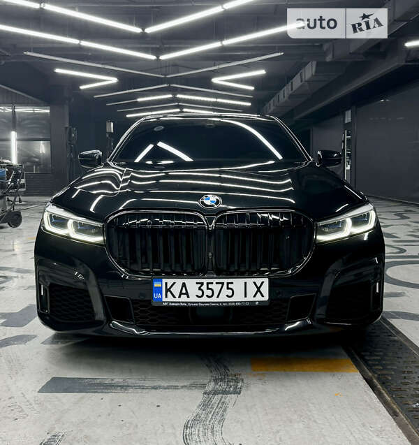 2021 bmw m760li
