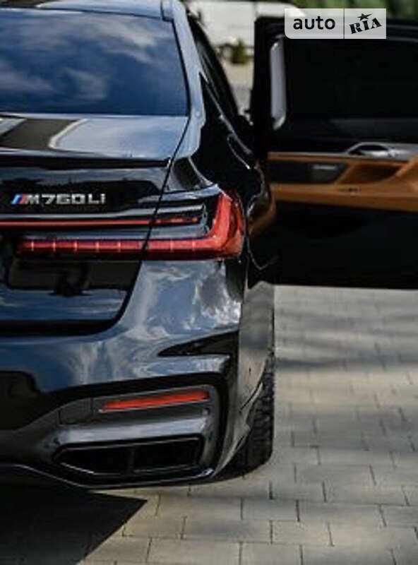 2021 bmw m760li