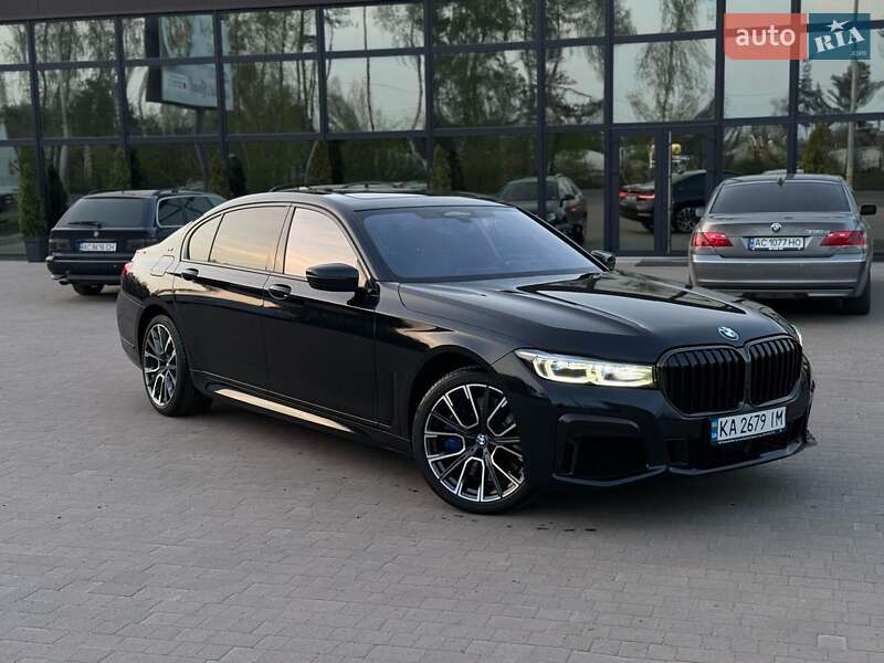 2022 bmw m760li