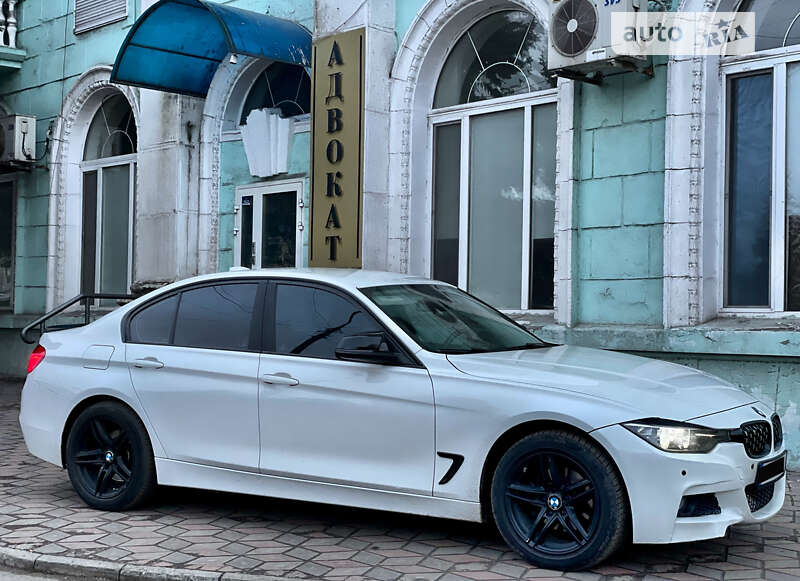 2016 bmw 320i