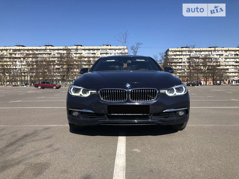 2017 bmw 330i