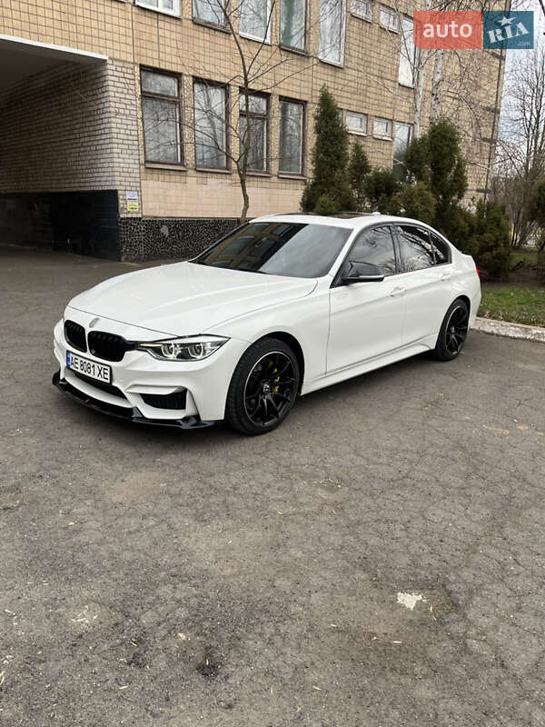 2016 bmw 330i