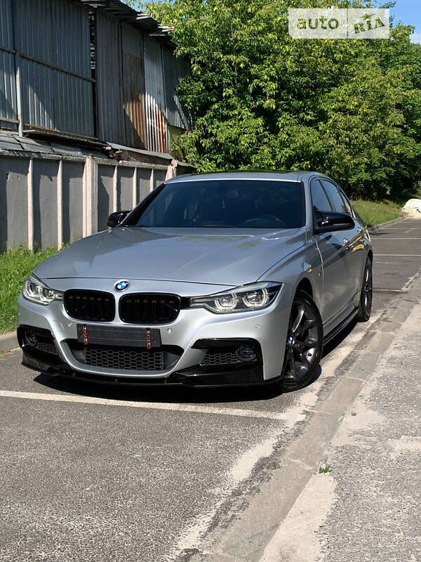 2017 bmw 330i