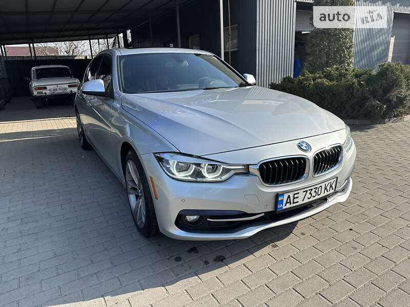 2017 bmw 330i