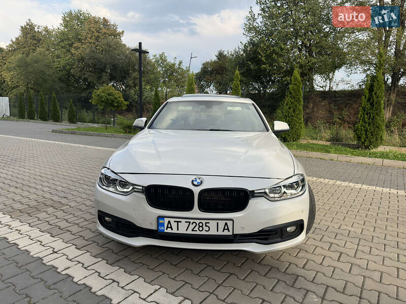 2017 bmw 330e