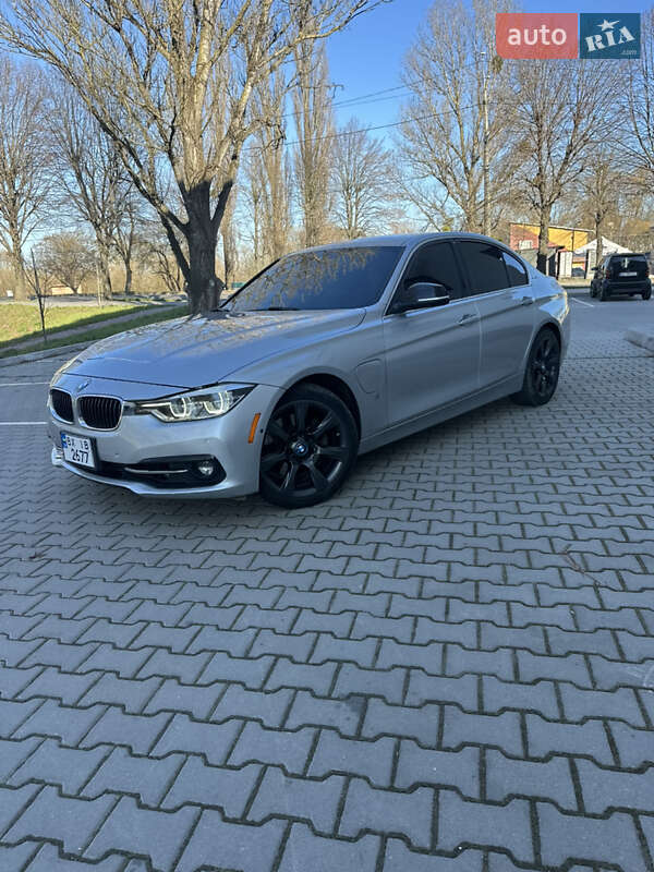 2016 bmw 330e