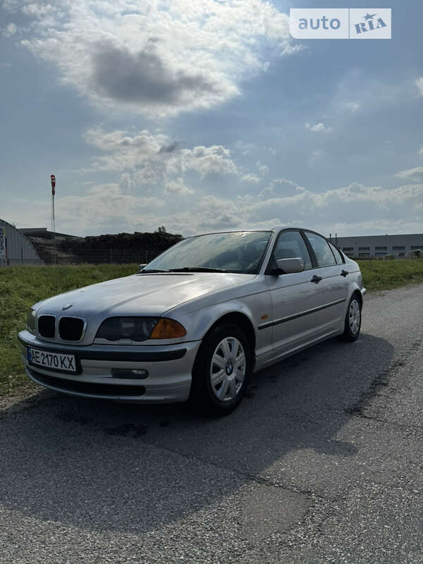 1999 bmw 318i