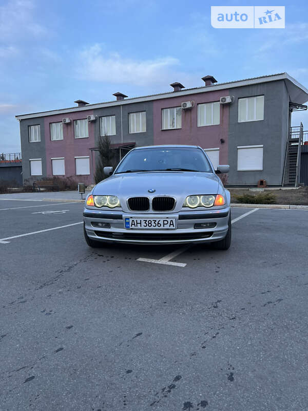 1999 bmw 318i