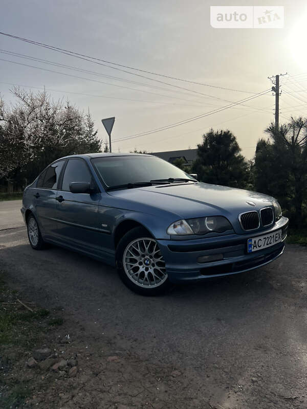 2000 bmw 320