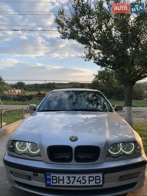 1998 bmw 320i