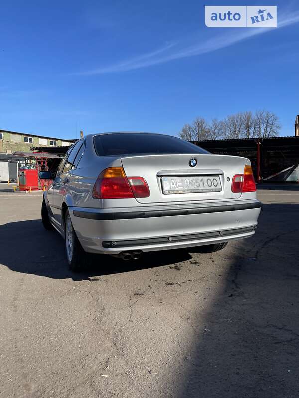 2000 bmw 320i