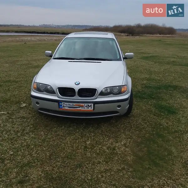 2002 bmw 318i