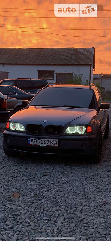 2003 bmw 318i