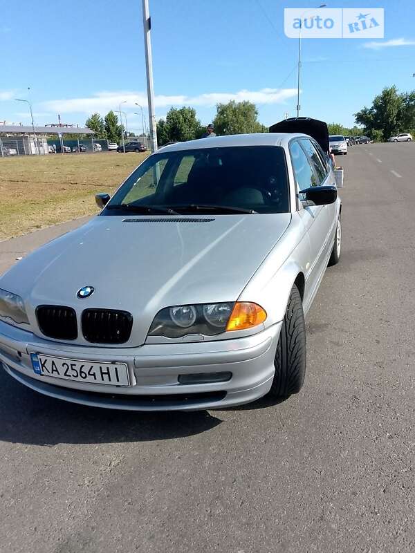 2000 bmw 320