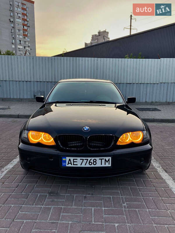 2003 bmw 316i