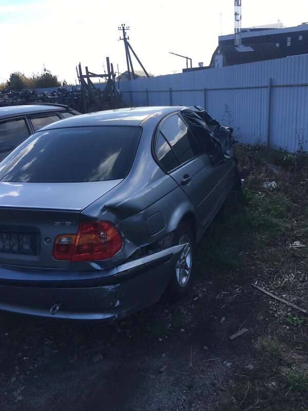 2004 bmw 3 series