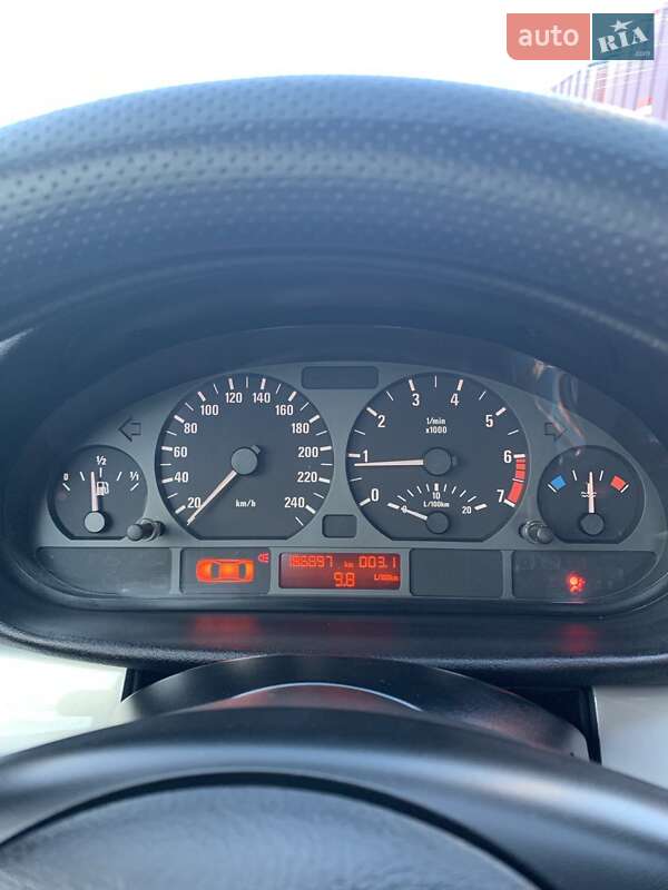 2003 bmw 316i