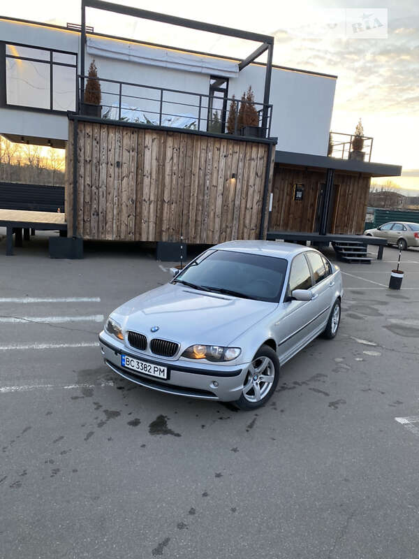 2003 bmw 316i