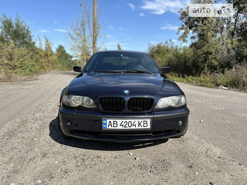2003 bmw 318i