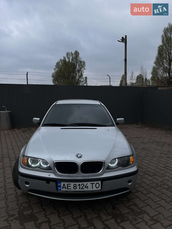 2002 bmw 318i