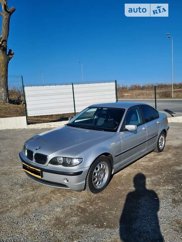 2002 bmw 318i