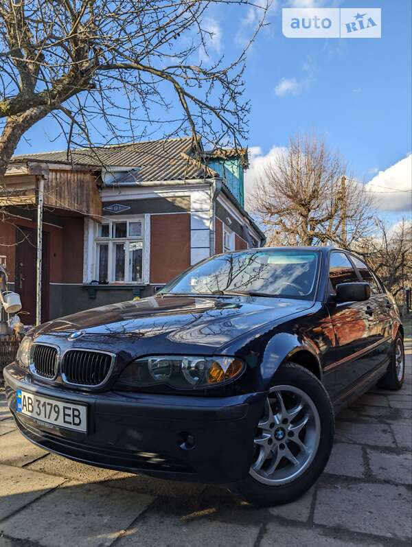 2003 bmw 318i