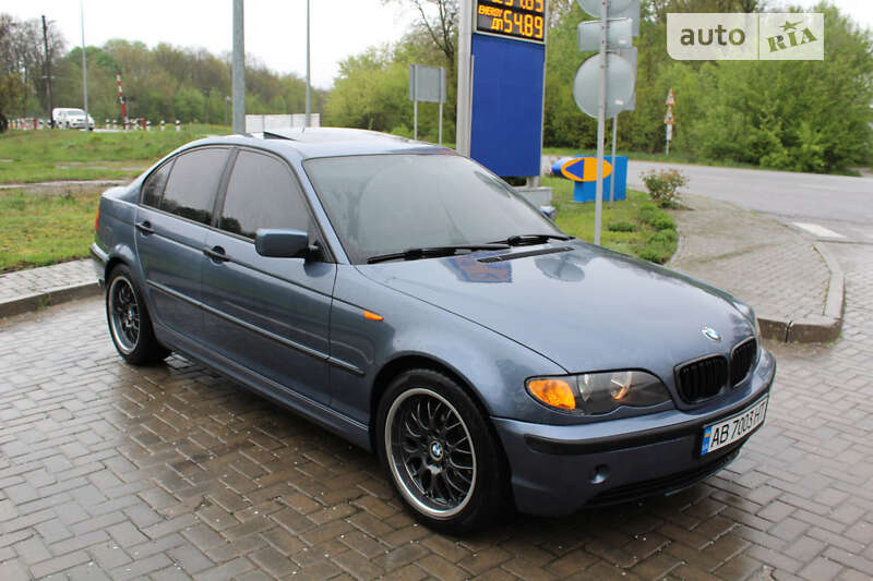 2003 bmw 318i