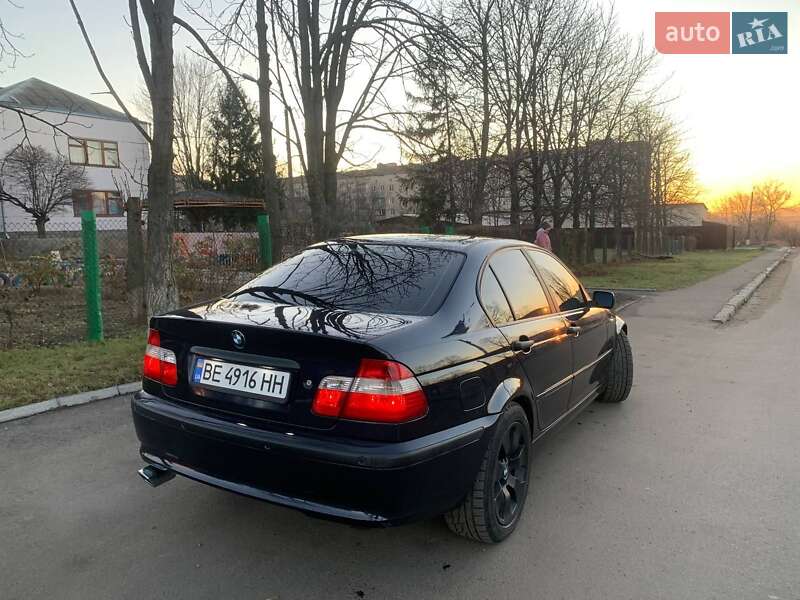 2003 bmw 318i