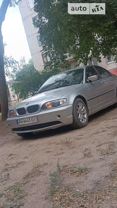 2003 bmw 318i