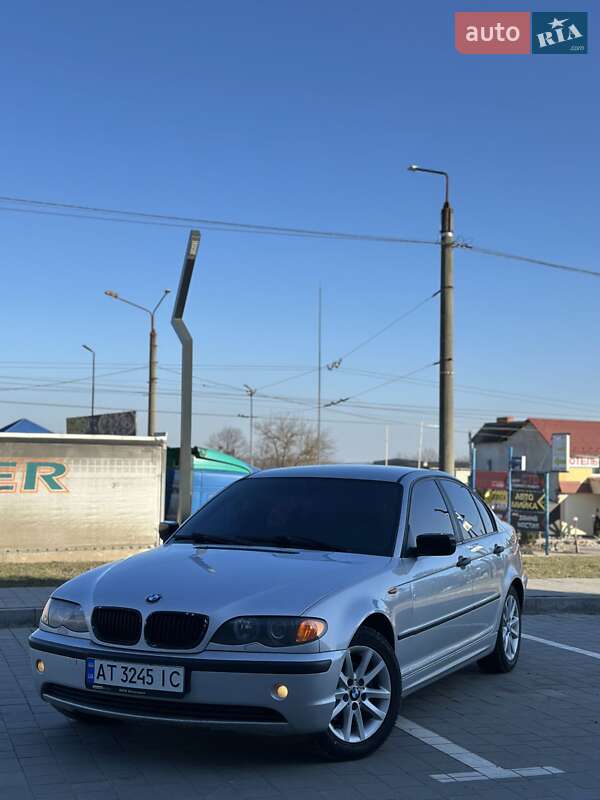2003 bmw 318i