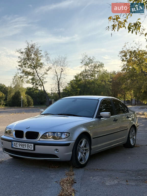2002 bmw 318i