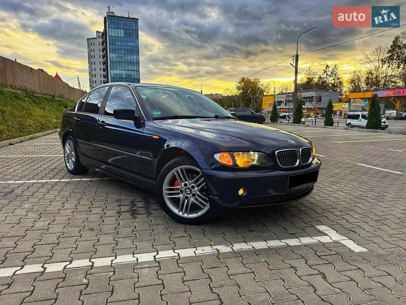 2004 bmw 318i