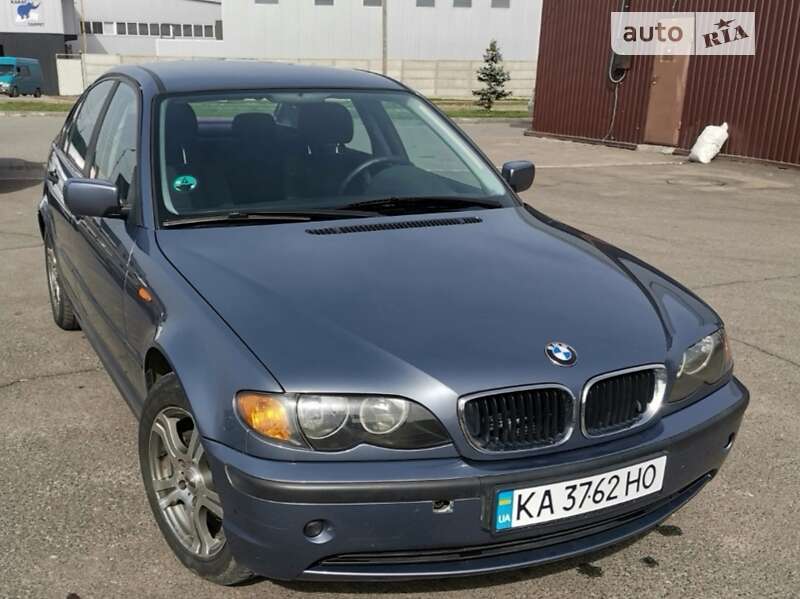 2002 bmw 318i