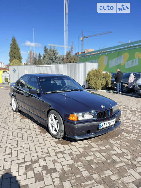 1993 bmw 318i