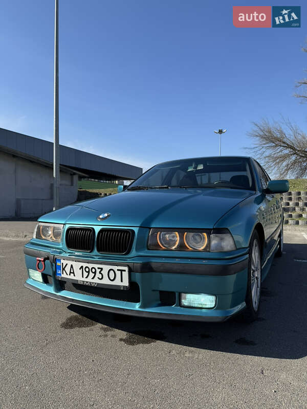 1993 bmw 318i