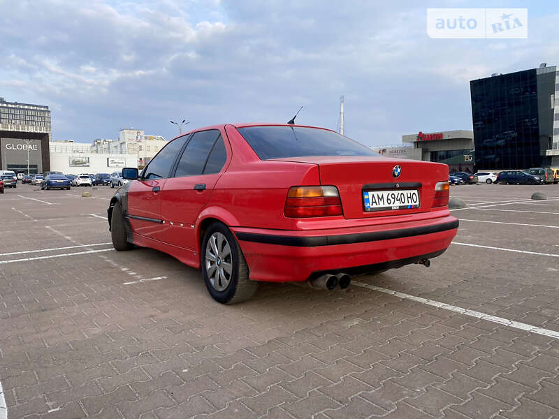1992 bmw 318i