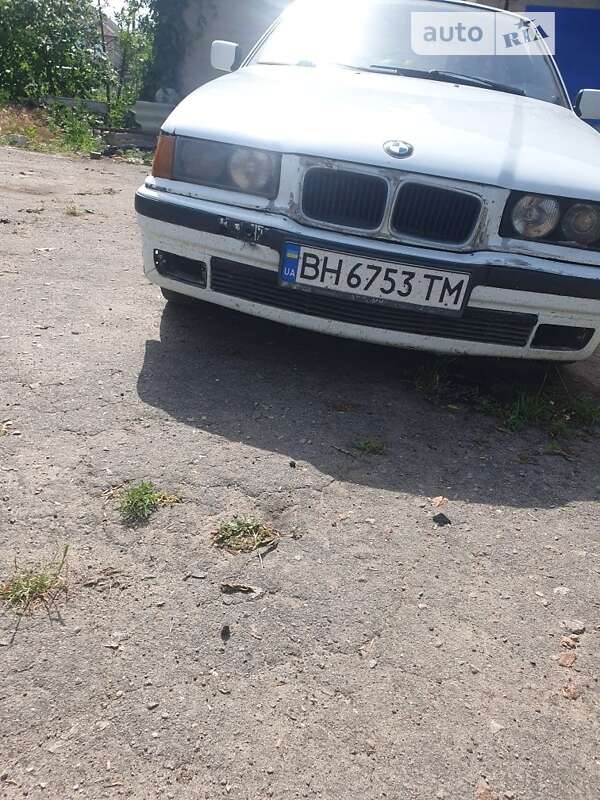 1991 bmw 318i