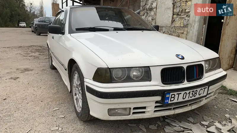 1992 bmw 318i