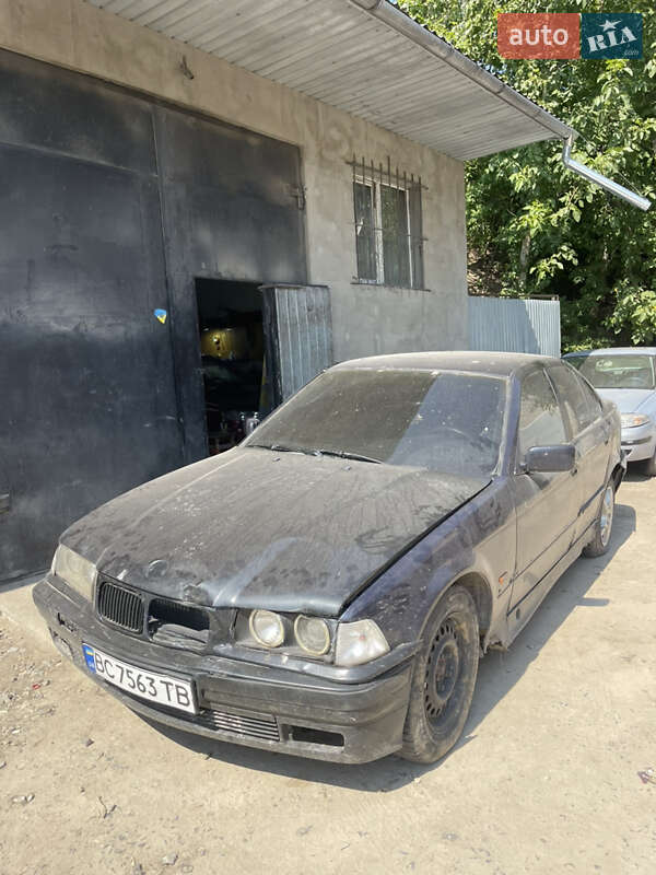 1993 bmw 316